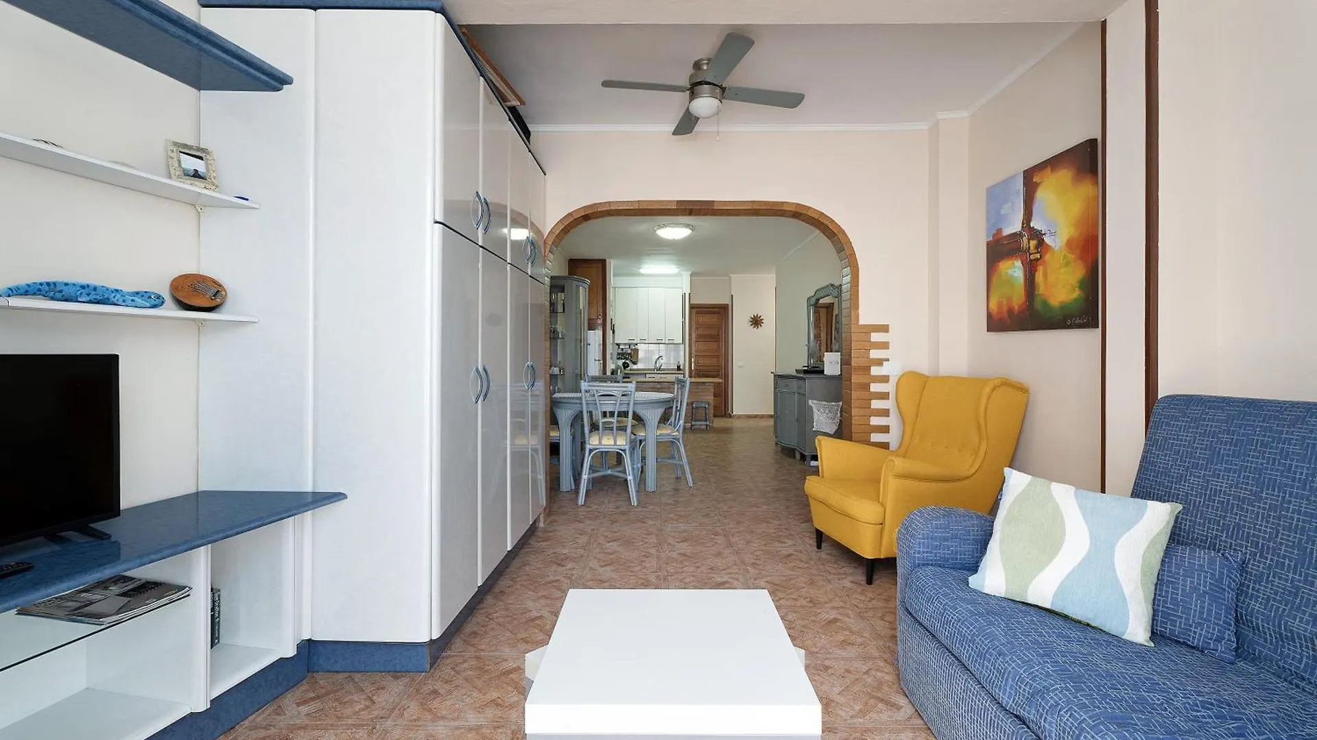 Apartment Colina Vista Los Cristianos  0*, Los Cristianos (Tenerife)